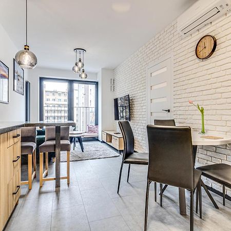 Rentplanet - Apartament Wyszynskiego 弗罗茨瓦夫 外观 照片